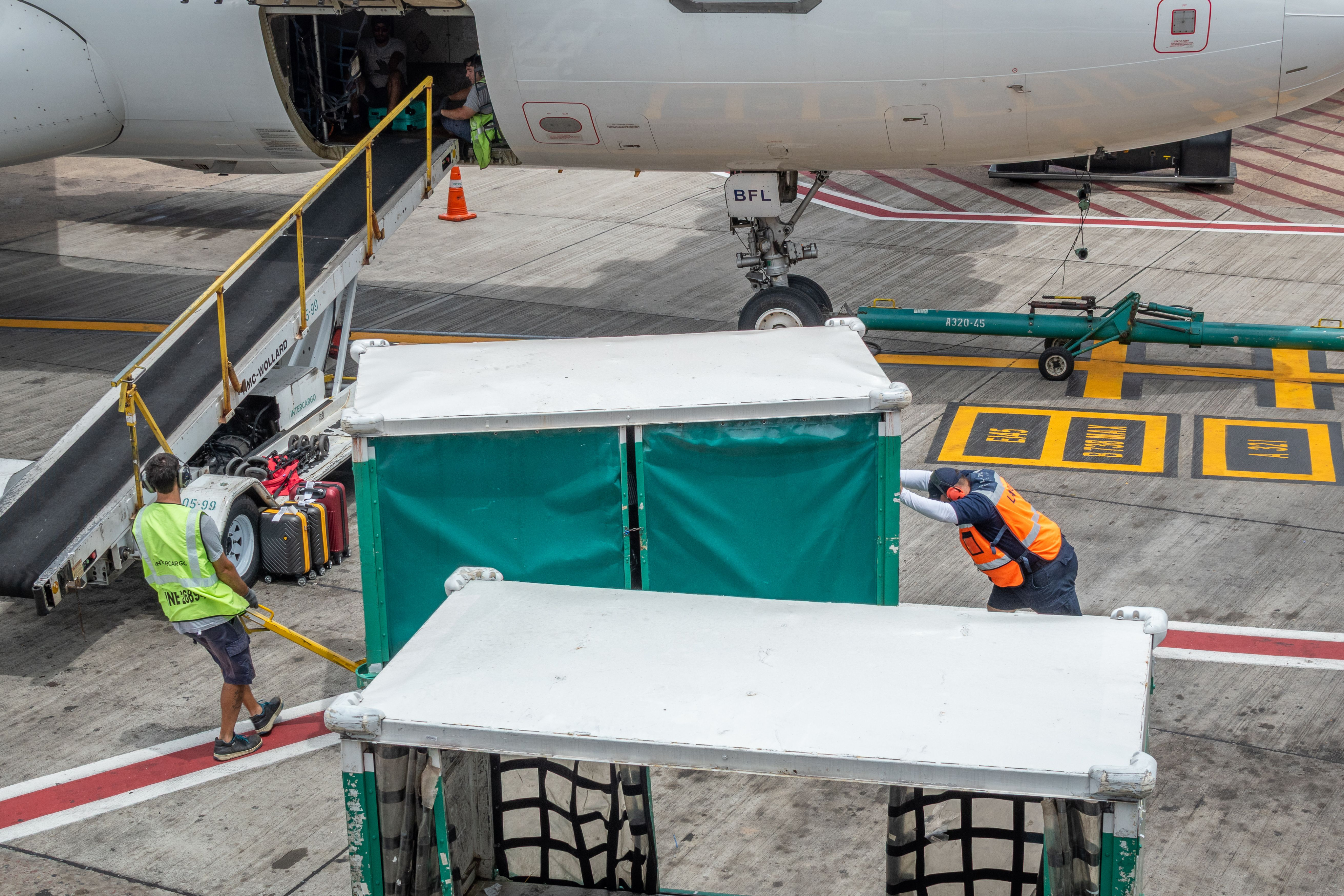 Cargo & Logistics Aviation