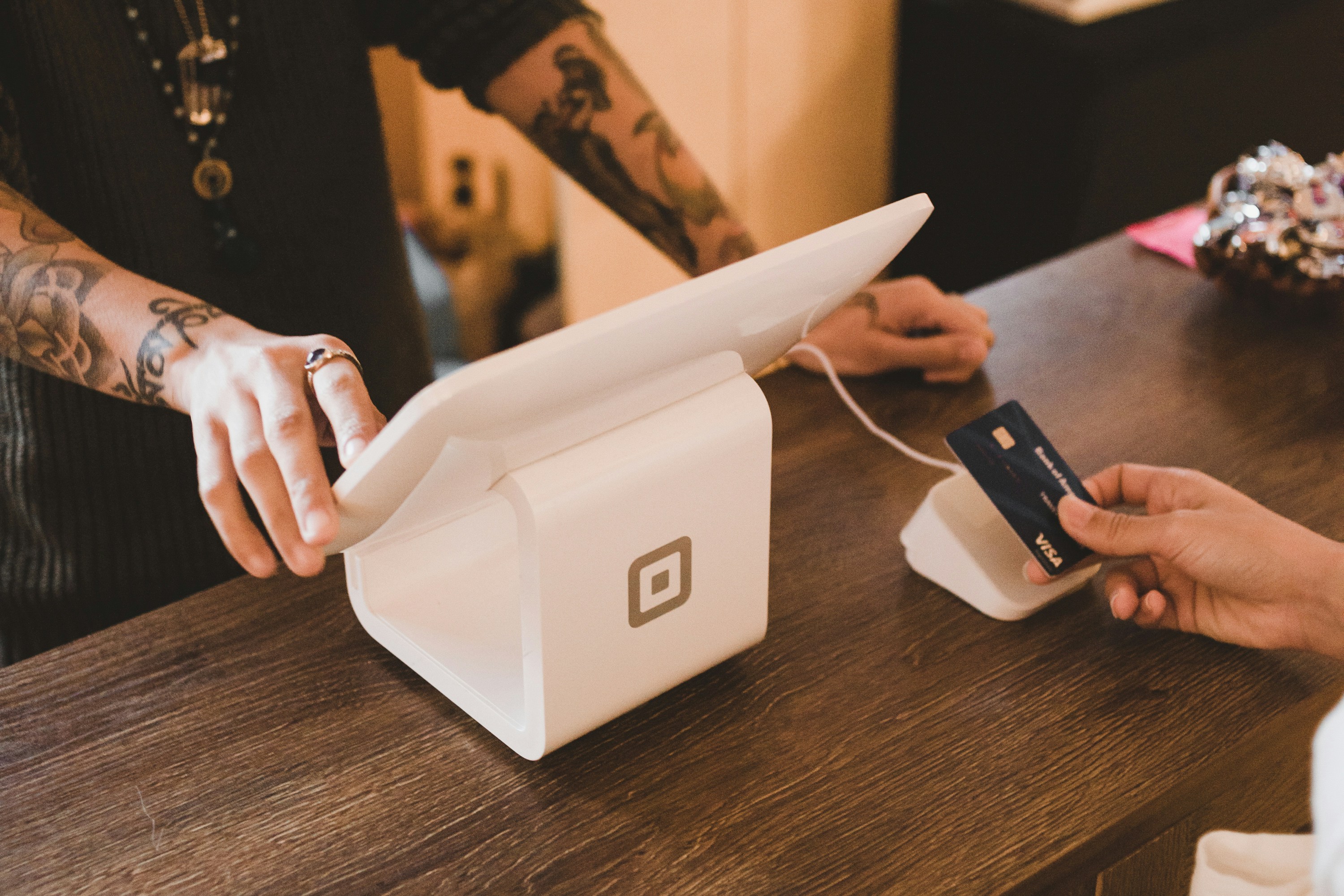 Payments & Commission Management