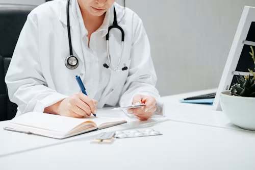 Healthcare & Pharma